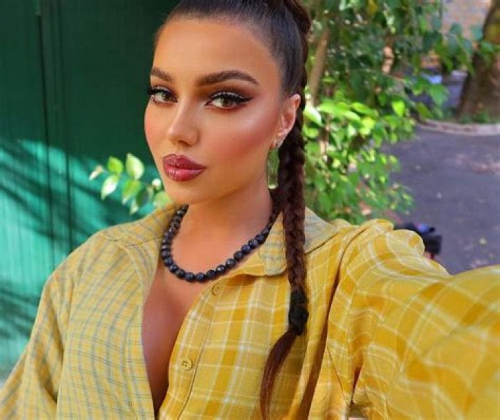 Alina Ali Height, Weight, Net Worth, Age, Birthday, Wikipedia, Who, Instagram, Biography